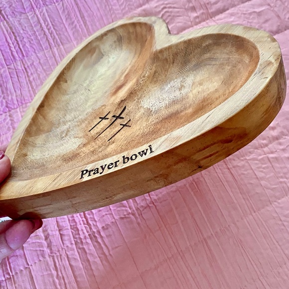 Handmade Heart-Shaped Wooden Prayer Bowl With 24 Prayer/Blessing Cards - Picture 3 of 6